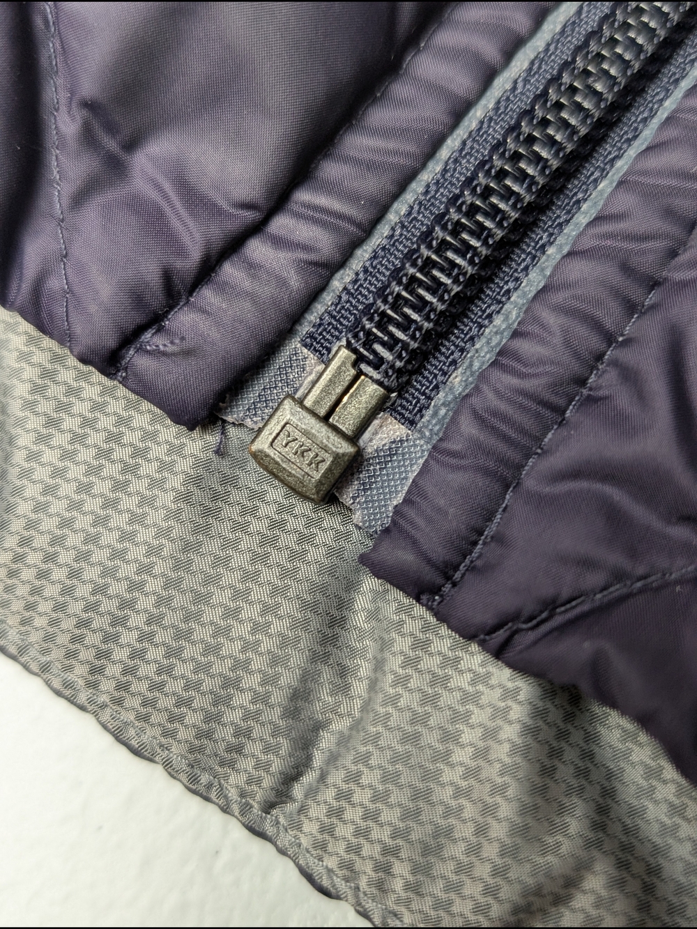 Lululemon Purple Gray Quilted Goose Down Puffer Jacket Stretch Athletic - Picture 9 of 14
